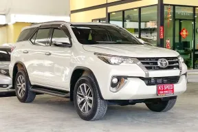 TOYOTA New Fortuner 2.8V Sigma4 4WD ปี2016 ฟรีดาวน์