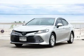 ขาย รถมือสอง 2020 Toyota CAMRY 2.0 G รถเก๋ง 4 ประตู 