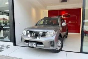 2012 Nissan Navara 2.5 Calibre Sport Version รถกระบะ 