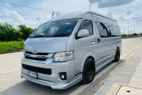 TOYOTA COMMUTER 3.0 DIESEL  A/T 2014 