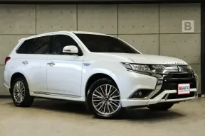 2021 Mitsubishi Outlander PHEV 2.4 GT 4WD AT ไมล์เเท้ 2หมื่น มีรับประกันจาก Mitsubishi B8375