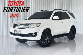 รถครอบครัว เกียร์ธรรมดา Toyota Fortuner 2.5 G SUV 