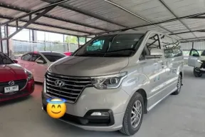 HYUNDAI H1 2.5 DELUXE MNC TOP 2019 