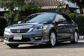 ขาย รถมือสอง 2014 Honda ACCORD 2.0 รถเก๋ง 4 ประตู 