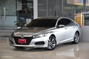 Honda ACCORD 1.5 TURBO EL ปี 2019 ใช้น้อยเข้าศูนย์ตลอด รถบ้านแท้ๆ สวยเดิมทั้งคันรับประกัน ออกรถ0บาท