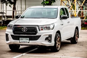 2017 Toyota Hilux Revo 2.4 รถกระบะ 