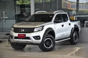 Nissan NP 300 Navara 2.5 VL 4WD ปี 2018 ใช้น้อยมากเข้าศูนย์ตลอด รถบ้านแท้ๆ สวยบางเดิมทั้งคัน ฟรีดาวน