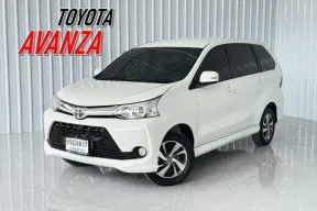 รถครอบครัว 7 ที่นั่ง Toyota AVANZA 1.5 