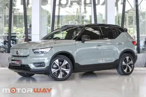 VOLVO XC40  Recharge Pure Electric สีเขียว Sage Green Metallic ปี 2022  วิ่ง 38,xxx km.