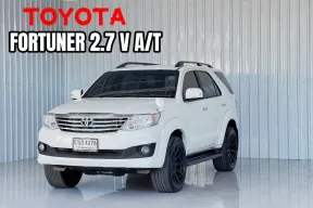 รถครอบครัว 7 ที่นั่ง Toyota Fortuner 2.7V SUV เบนซิน