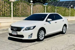 TOYOTA CAMRY ALL NEW 2.5 HYBRID (DVD) ปี 2013 สีขาวมุก สภาพนางฟ้า