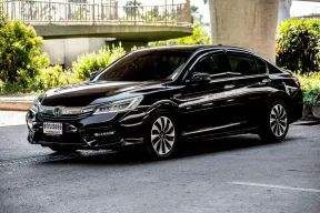 2017 Honda ACCORD 2.0 Hybrid รถเก๋ง 4 ประตู 