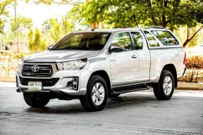 2021 Toyota Hilux Revo 2.4 Prerunner รถกระบะ 