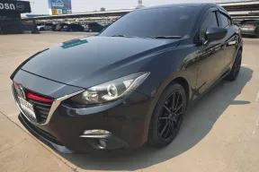 2015 Mazda 3 2.0 E รถเก๋ง 4 ประตู 