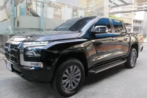 2024 MITSUBISHI TRITON DOUBLE CAB 2.4 PLUS ULTRA รุ่นTOP เกียร์ธรรมดา สีดำ วิ่งน้อย 1,185 กม ใหม่มาก