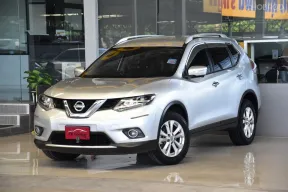 Nissan X-Trail 2.0 V 4WD ปี 2016 รถบ้านมือเดียว ใช้น้อยมากเข้าศูนย์ตลอด สวยเดิมทั้งคัน ออกรถ0บาท
