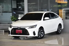 Toyota Yaris Ativ 1.2 Smart ปี24 สวยสภาพป้ายแดง เข้าศููนย์ตลอด Warranty2027 รถบ้านมือเดียว ออกรถ0บาท