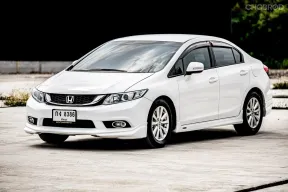 2012 Honda CIVIC 1.8 i-VTEC รถเก๋ง 4 ประตู 