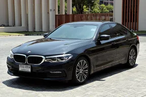 2018 BMW 520d 2.0 Sport จัดเกินได้ 200,000 ฟรีดาวน์