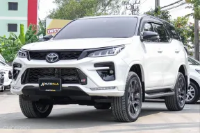2021 Toyota Fortuner 2.8 GR 4WD รถสวยสภาพพร้อมใช้งาน สภาพใหม่กริป