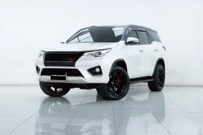 2A812 TOYOTA FORTUNER 2.8 TRD 2WD AT 2016