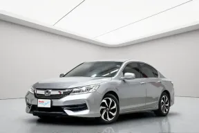 HONDA ACCORD 2.0 E ปี 2018 ผ่อนเริ่มต้น 9,***