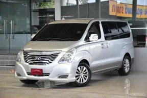 Hyundai Grand Starex 2.5 VIP ปี 2013 วิ่งน้อยเข้าศูนย์ตลอด รถบ้านแท้ๆ สวยเดิมทั้งคัน ภายในสวยสะอาด