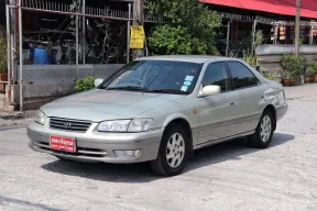 2001 Toyota CAMRY 2.2 SEG รถเก๋ง 4 ประตู รถบ้านแท้