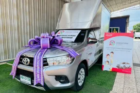ฟรี ! หลังคาอลูมิเนียมใหม่  สูง 210 ซม. 2020 Toyota Hilux Revo 2.8 รถกระบะ ดาวน์ 0%