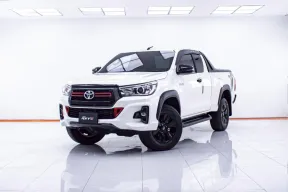 1D391 TOYOTA HILUX REVO 2.4 CAB ROCCO PRERUNER MT 2018
