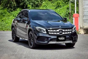 2017 Mercedes-Benz  2.0 GLA250 AMG Dynamic SUV 