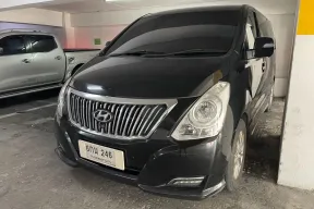 2017 Hyundai Grand Starex 2.5 VIP รถตู้/VAN 