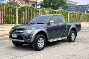MITSUBISHI TRITON 2.4 GLS PLUS MAGA CAB (CNG) ปี 2012 จดปี 2013 เกียร์ MANUAL