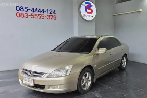 รถสภาพสวยพร้อมใช้ ไมล์น้อย ไม่เคยติดแก๊ส Honda Accord 2.4 EL ปี 2003