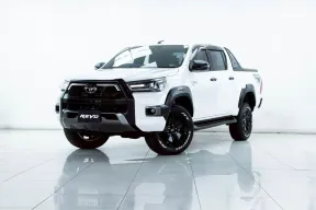 2A906 TOYOTA REVO ROCCO 2.4 PRERUNNER 4Dr AT 2021