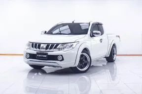  1D540 MITSUBISHI TRITON 2.4 GLS MEGACAB MT 2015