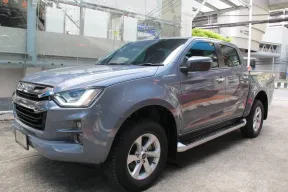 2023 ISUZU DMAX CAB4  HI-LANDER 1.9 L DA เกียร์ธรรมดา สีเทา รถสวยสภาพใหม่ มือเดียว ฟรีดาวน์