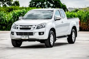 2015 Isuzu D-Max 2.5 Hi-Lander รถกระบะ 