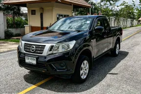 Nissan Navara NP300 King Cab 2.5 S ธรรมดา ปี 2017 ผ่อนเริ่มต้น 4,*** บาท