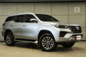 2022 Toyota FORTUNER 2.4 V 4WD SUV AT ไมล์แท้ Warranty5 ปี 150,000KM B7756