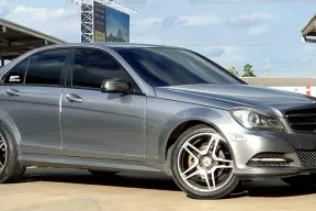 2020 Mercedes-Benz C-Class 2.0 C220d รถเก๋ง 4 ประตู 