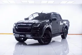 1D711 ISUZU D-MAX V-CROSS CAB4 3.0 DDI M 4WD AT 2020