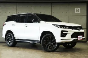2022 Toyota FORTUNER 2.8 GR Sport 4WD SUV AT ไมล์เเท้ 3 หมื่น รุ่น TOP สุด มี warranty ศูนย์ B3794