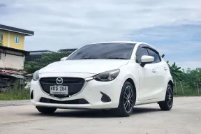 Mazda 2 1.3 High Connect ปี 2015 รถสวยสภาพดี ราคาพิเศษ