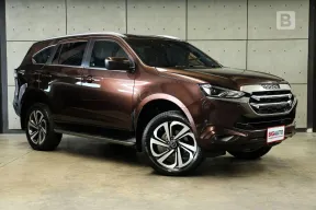 2022 Isuzu MU-X 3.0 Ultimate SUV AT ไมล์แท้ รถมือเเรกจากป้ายเเดง รุ่นTOPสุด 2WD (FULL OPTION) B3721