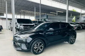 TOYOTA CH-R 1.8 HV HI HYBRID ปี 2019 รถสวย สภาพพร้อมใช่ ไมล์น้อย TOP สุด รับประกันตัวถังสวย