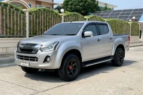 ISUZU D-MAX BLUE POWER CAB-4 HI-LANDER 1.9 DDI L (MNC) ปี 2019 เกียร์MANUAL สภาพนางฟ้า