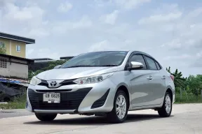 ขายรถ Toyota Yaris Ativ 1.2 E ปี 2017 สภาพดี ไมล์น้อย
