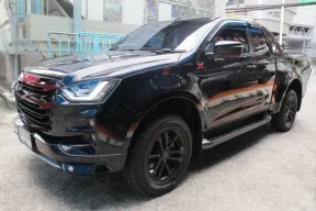 2023 ISUZU DMAX CAB HI-LANDER 1.9 X-SERIES เกียร์ธรรมดา สีดำ วิ่ง 21,122 กม. รถสวยสภาพใหม่ ฟรีดาวน์ 