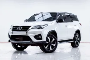5B950 TOYOTA FORTUNER 2.8 TRD SPORTIVO 2WD AT 2019